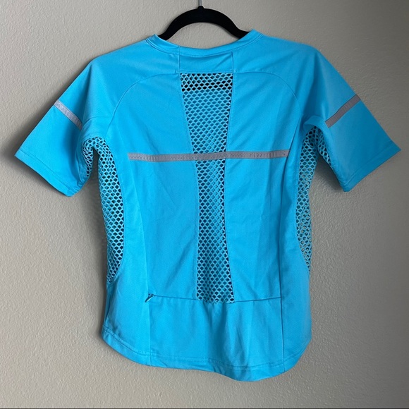Nike Sphere Dry Mesh Sides Shirt NWT - Picture 2 of 8